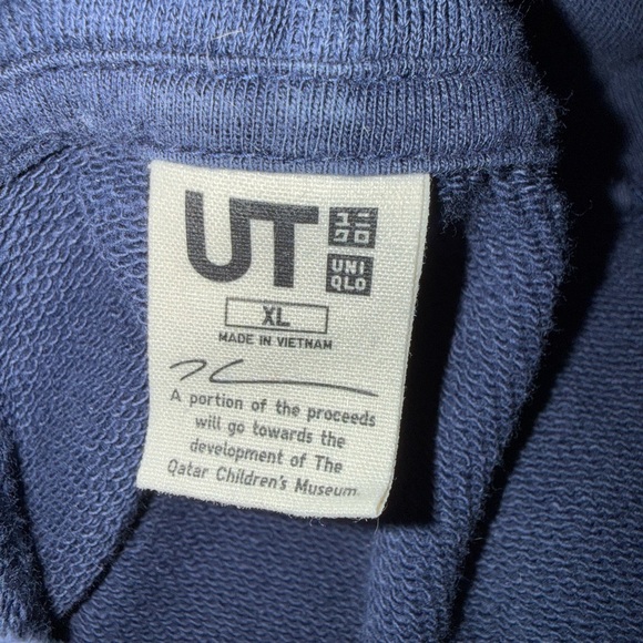 Uniqlo X Jeff Koons Navy Pullover Hoodie - Size XL - Picture 4 of 6